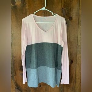 Soft, tricolor, long sleeve tee shirt